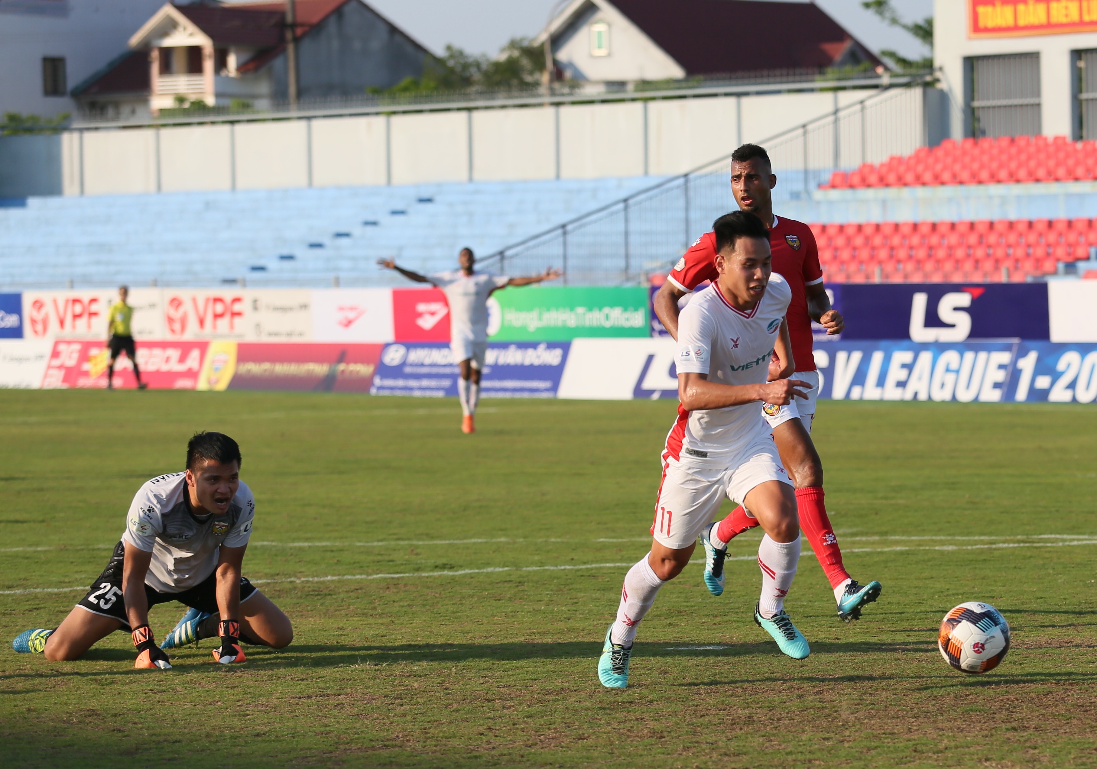 tro ly HLV Park anh 6