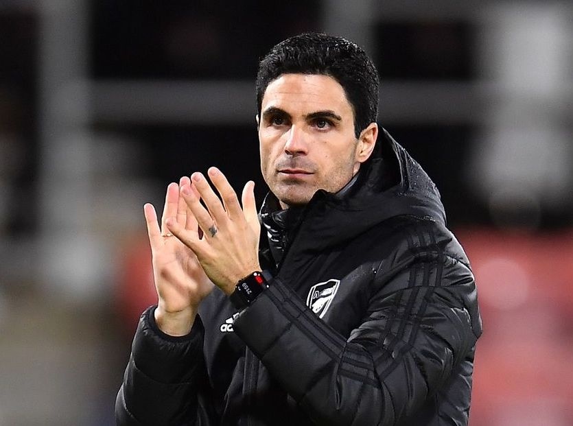 Premier League hop khan de xem xet hoan hinh anh