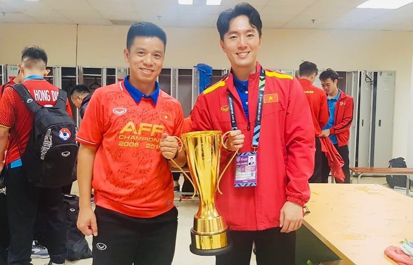 tro ly ngon ngu HLV Park anh 4