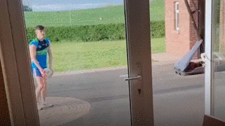 Pha thu thach toc do cua VDV Ireland hinh anh