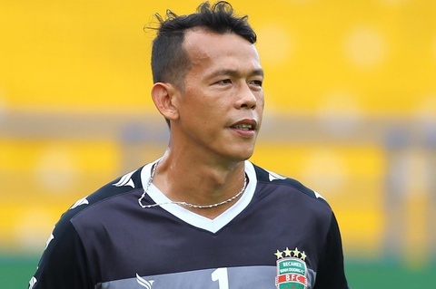 Vi sao CLB Ha Noi chon Bui Tan Truong? hinh anh