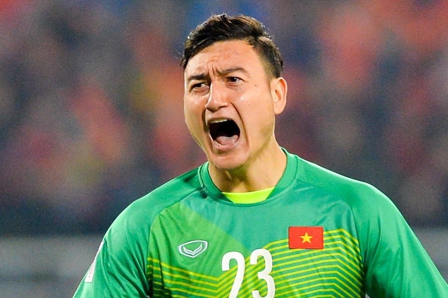 Doi bong V.League nao cuu noi Dang Van Lam? hinh anh