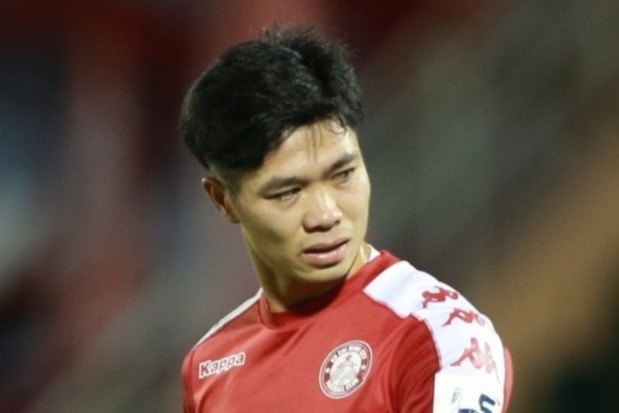 Cong Phuong tai xuat trong tran hoa cua CLB TP.HCM hinh anh