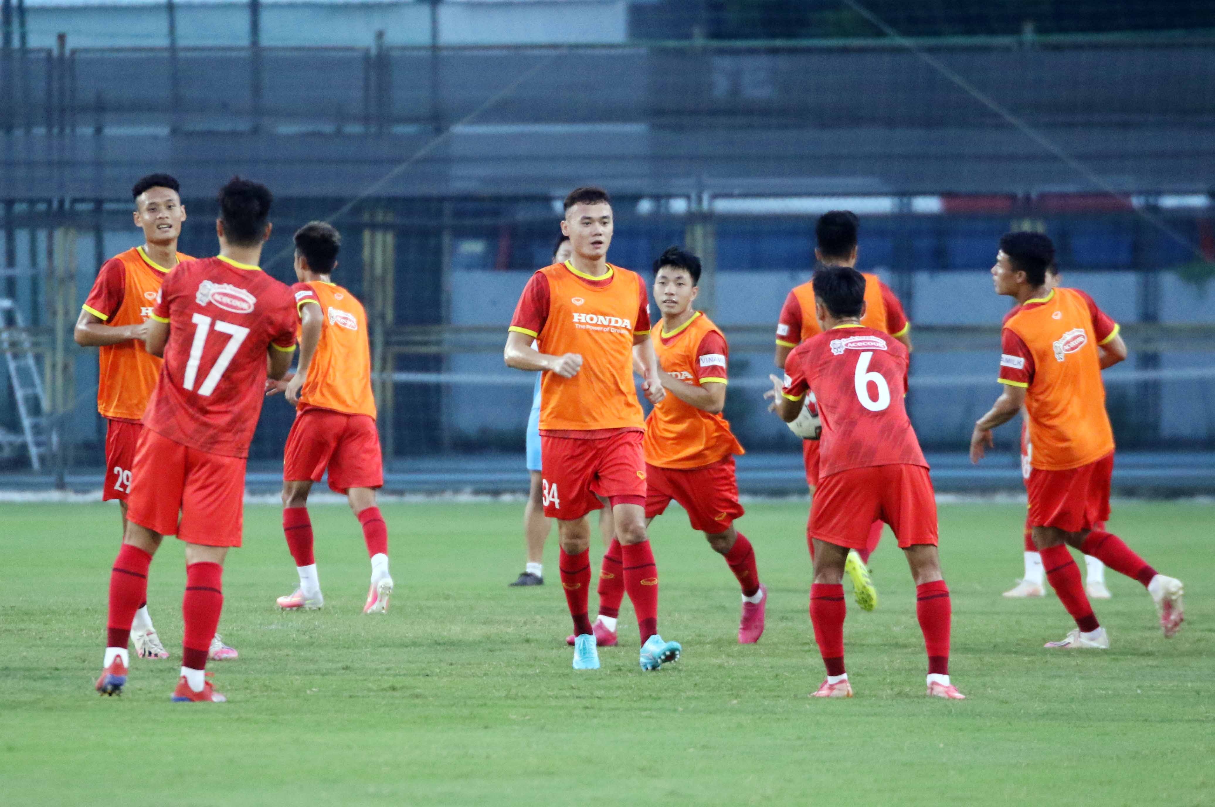 tuyen viet nam vs u22 anh 1