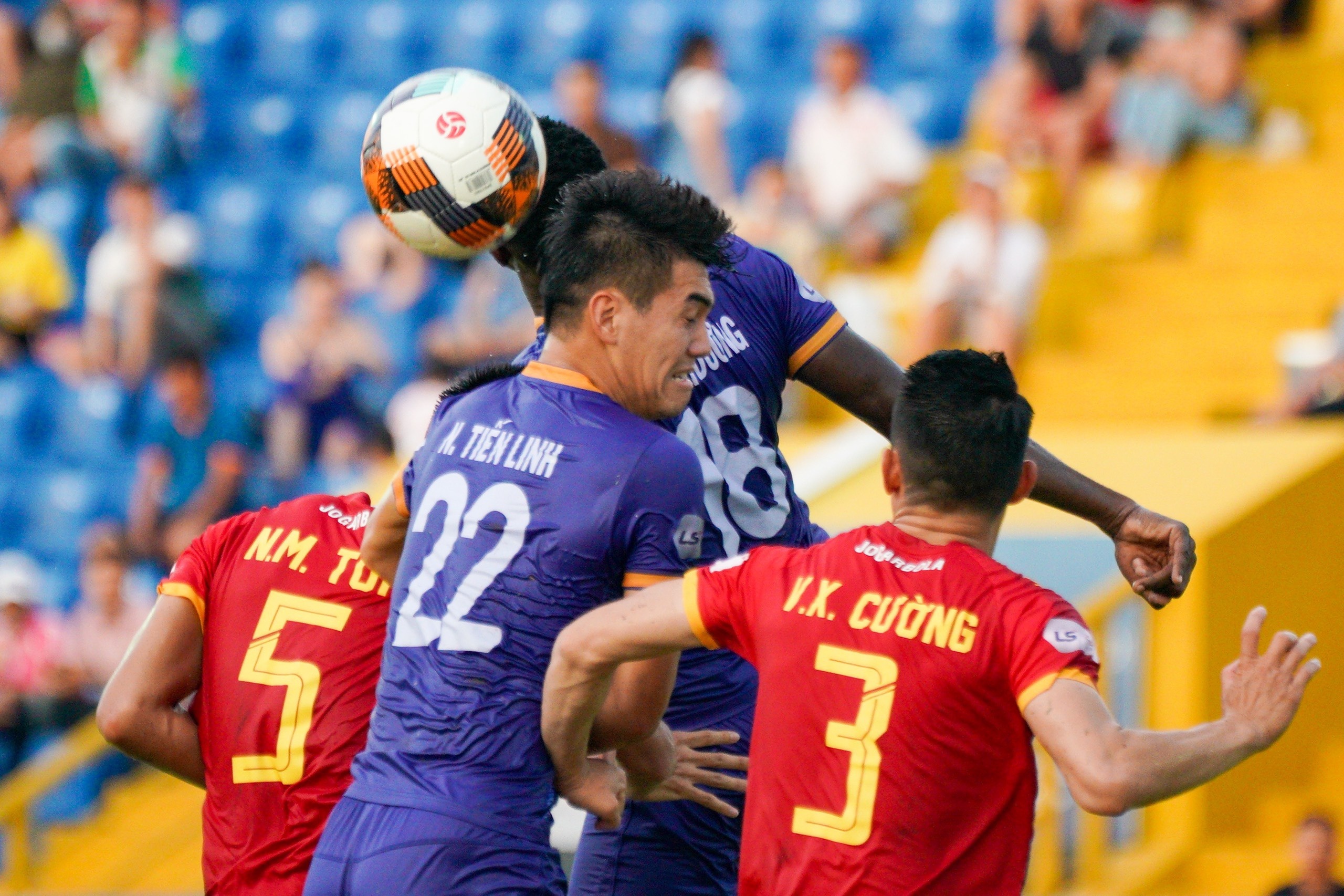 binh duong tap kin anh 1