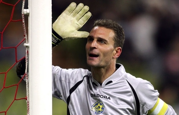 Thu mon nhan the do vi co tinh nga ra san hinh anh