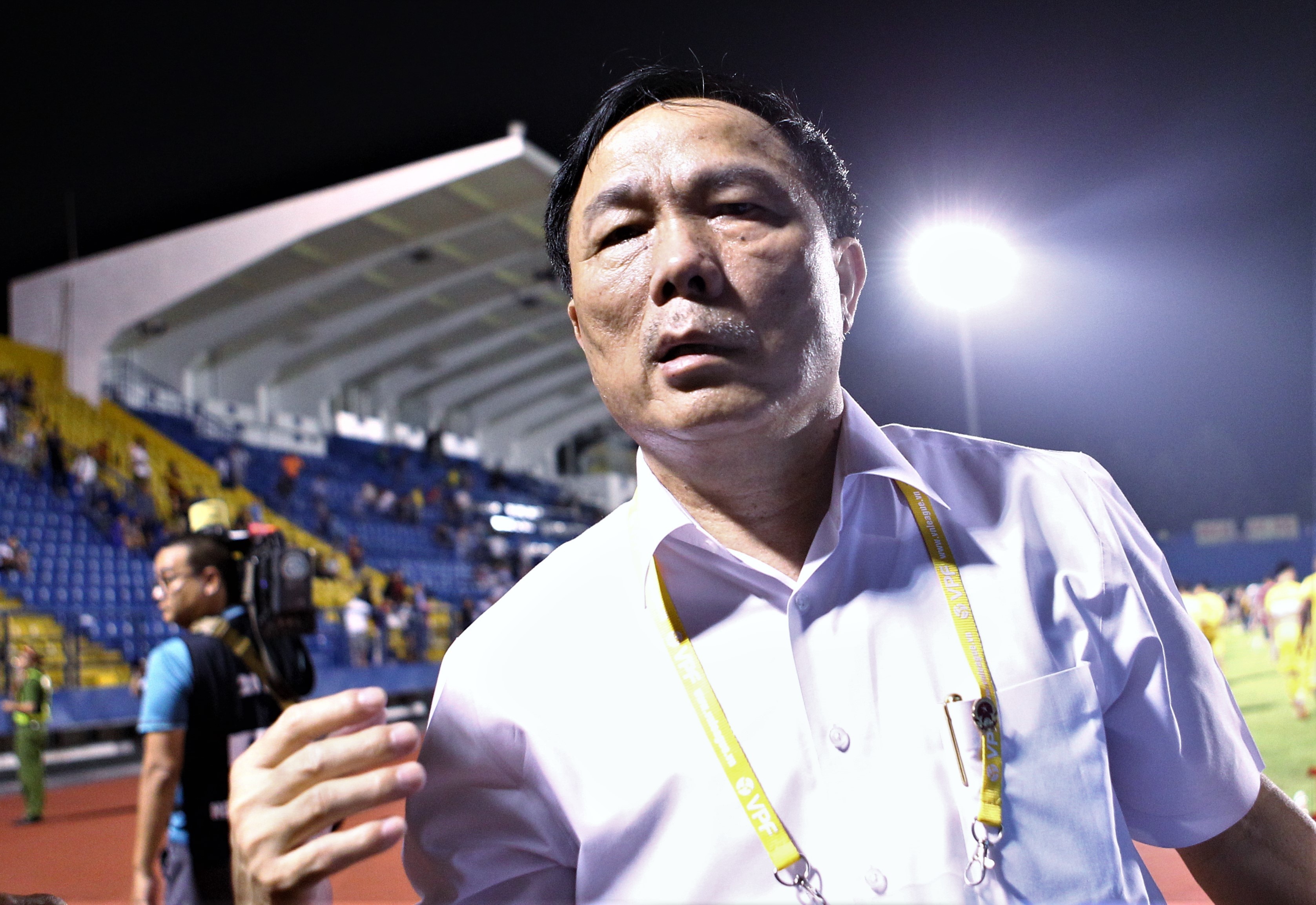 CLB se bi xu phat the nao neu bo V.League giua chung hinh anh