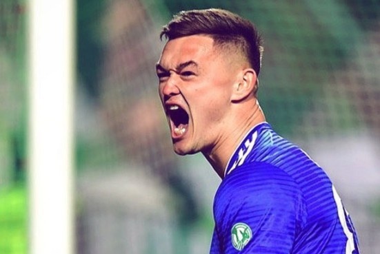 Patrik Le Giang lay lai suat bat chinh o giai CH Czech hinh anh