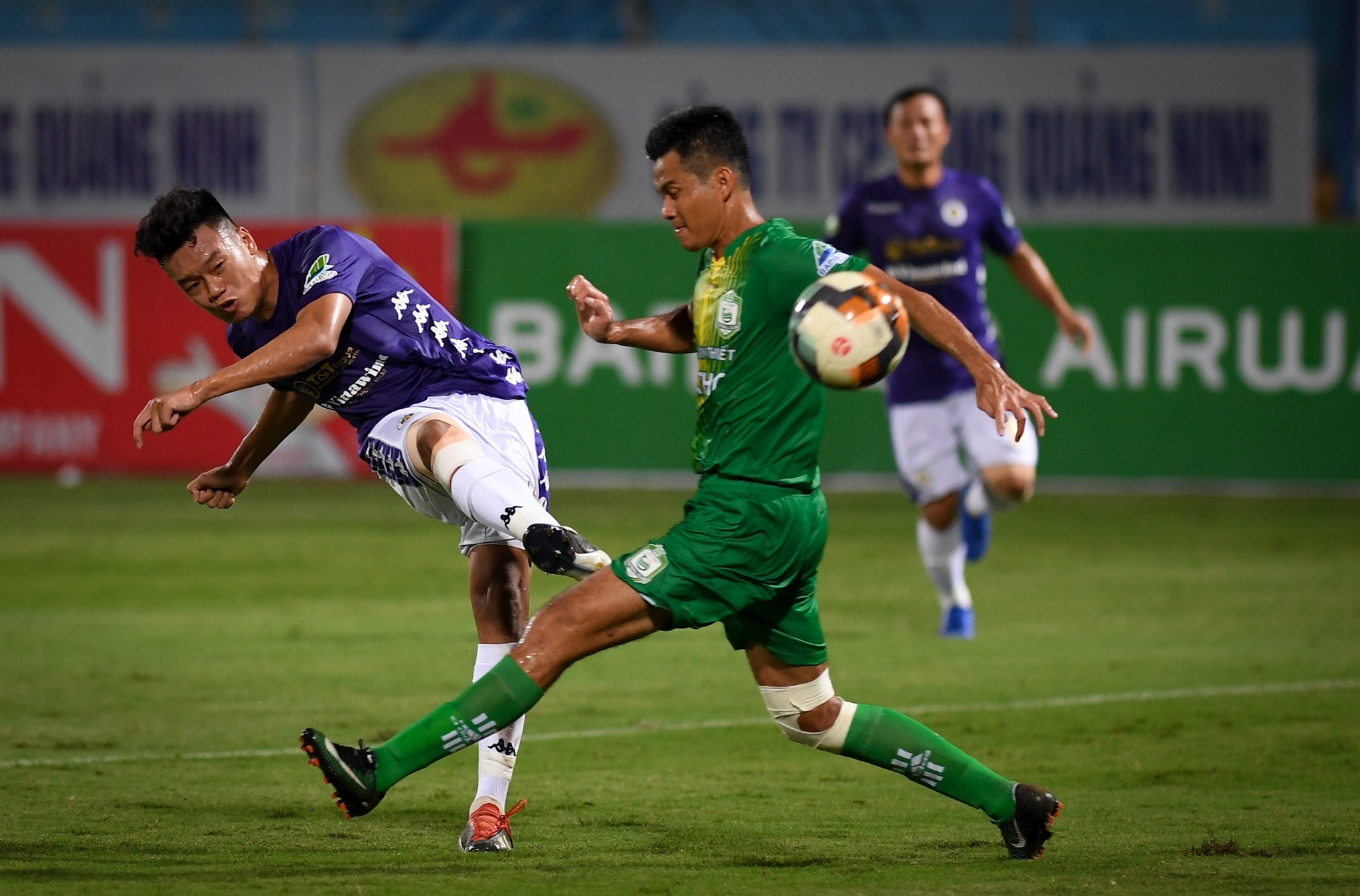 cau thu het hop dong anh 3