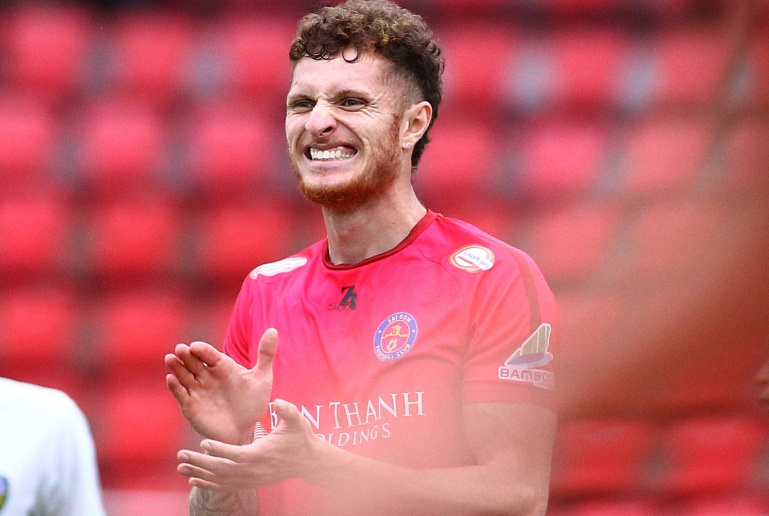 tien dao ngoai v.league anh 2