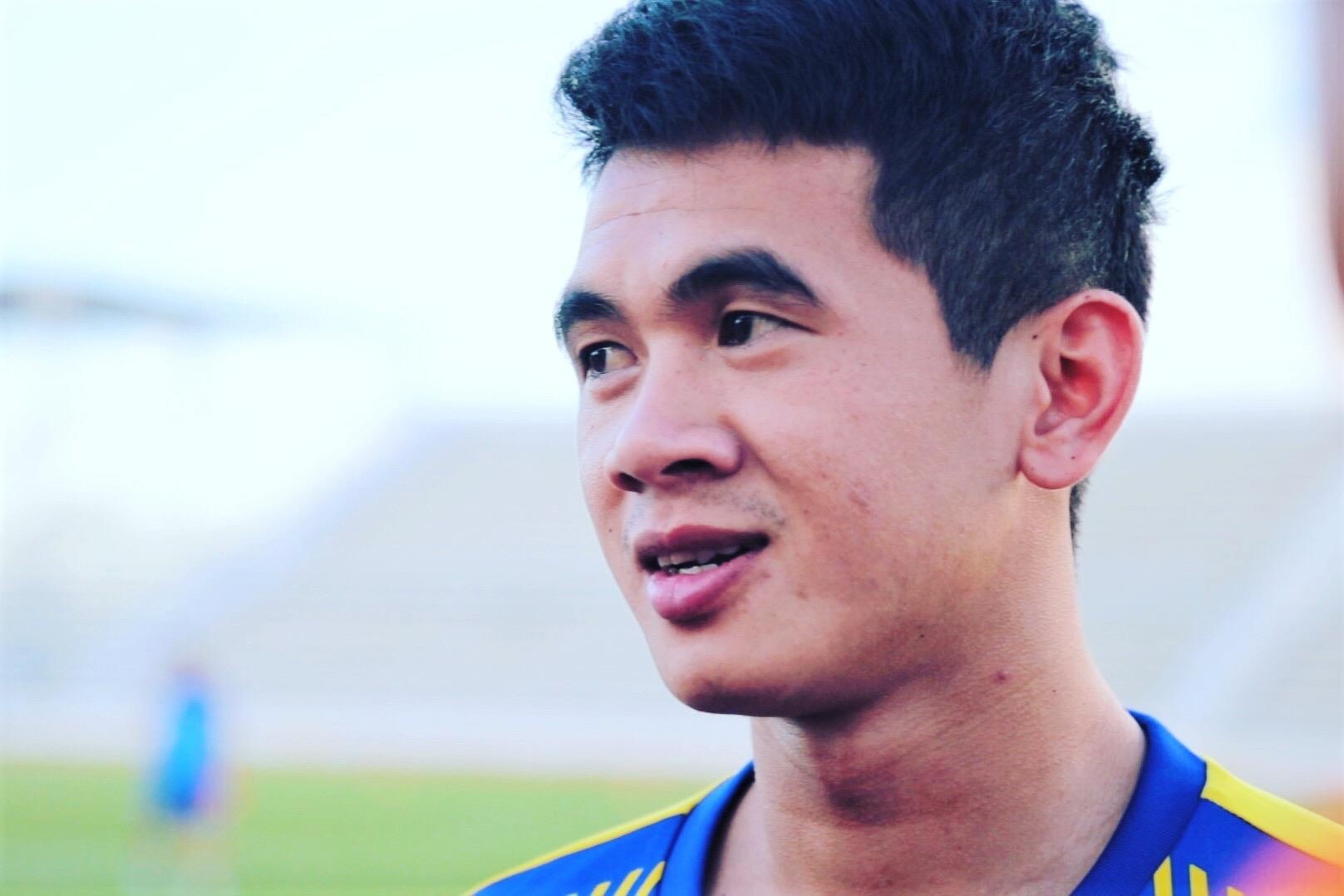 Vi sao HLV Park chua trong dung Tran Van Kien? hinh anh