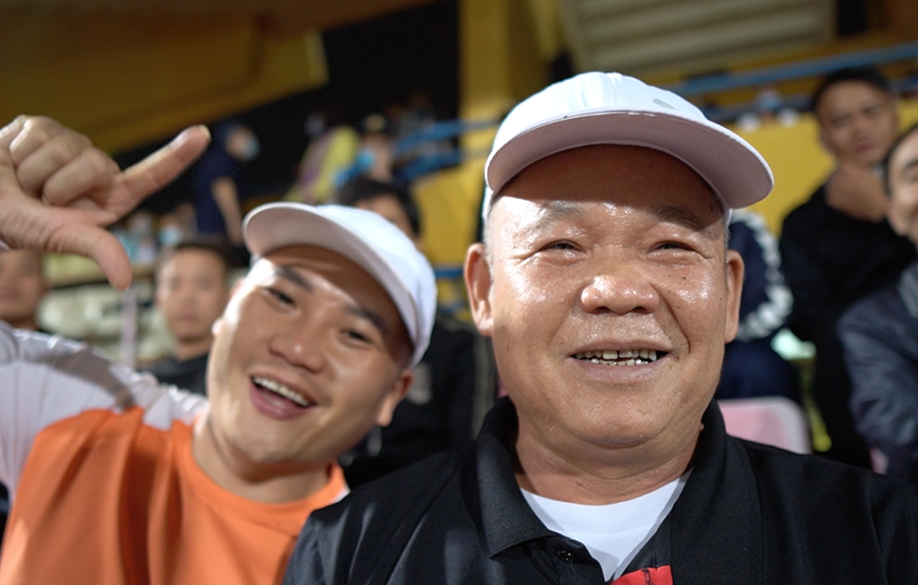 Co dong vien CLB Ha Noi tin doi nha danh bai doi Sai Gon hinh anh