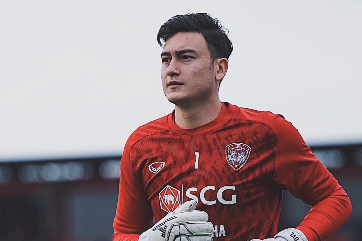 Van Lam bi loai khoi danh sach dau tuyen Thai Lan hinh anh