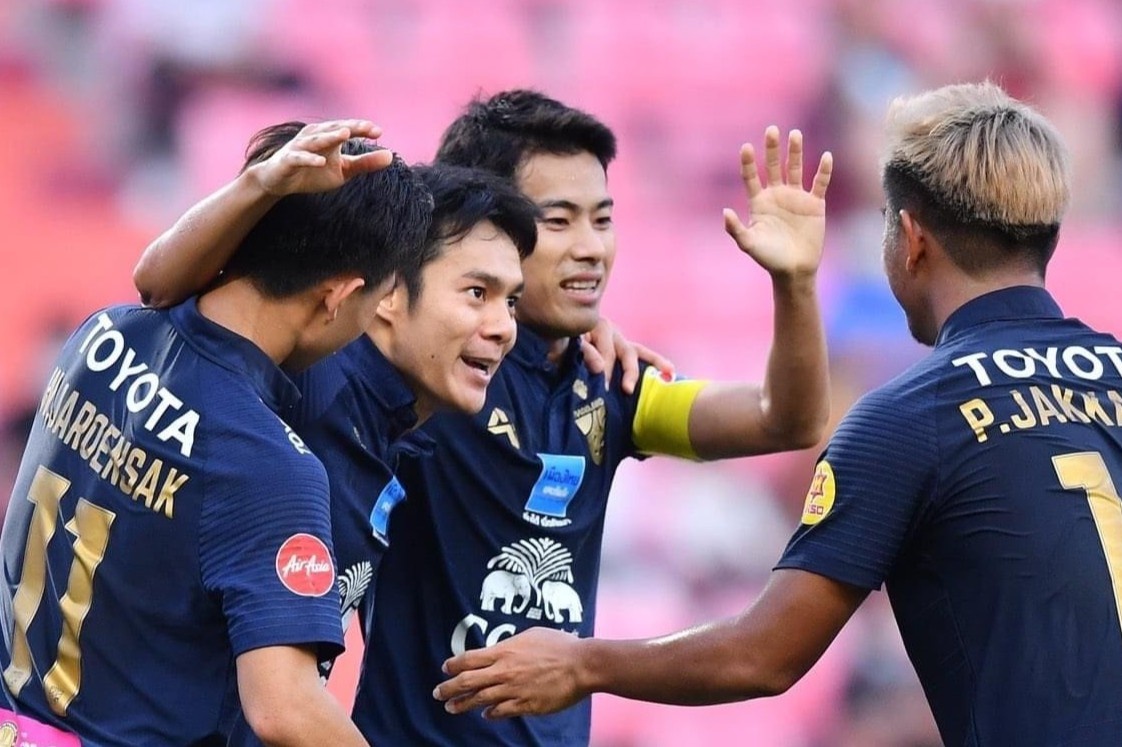 Highlights Thai Lan 2-2 Thai League All Stars hinh anh