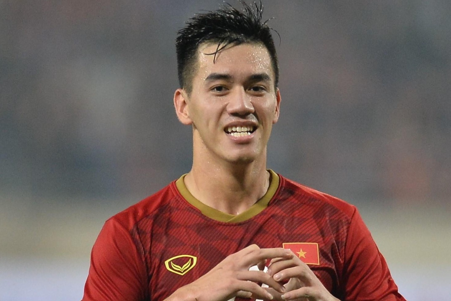 Tien Linh duoc HLV Park giao nhiem vu thu tien phat o tuyen Viet Nam hinh anh