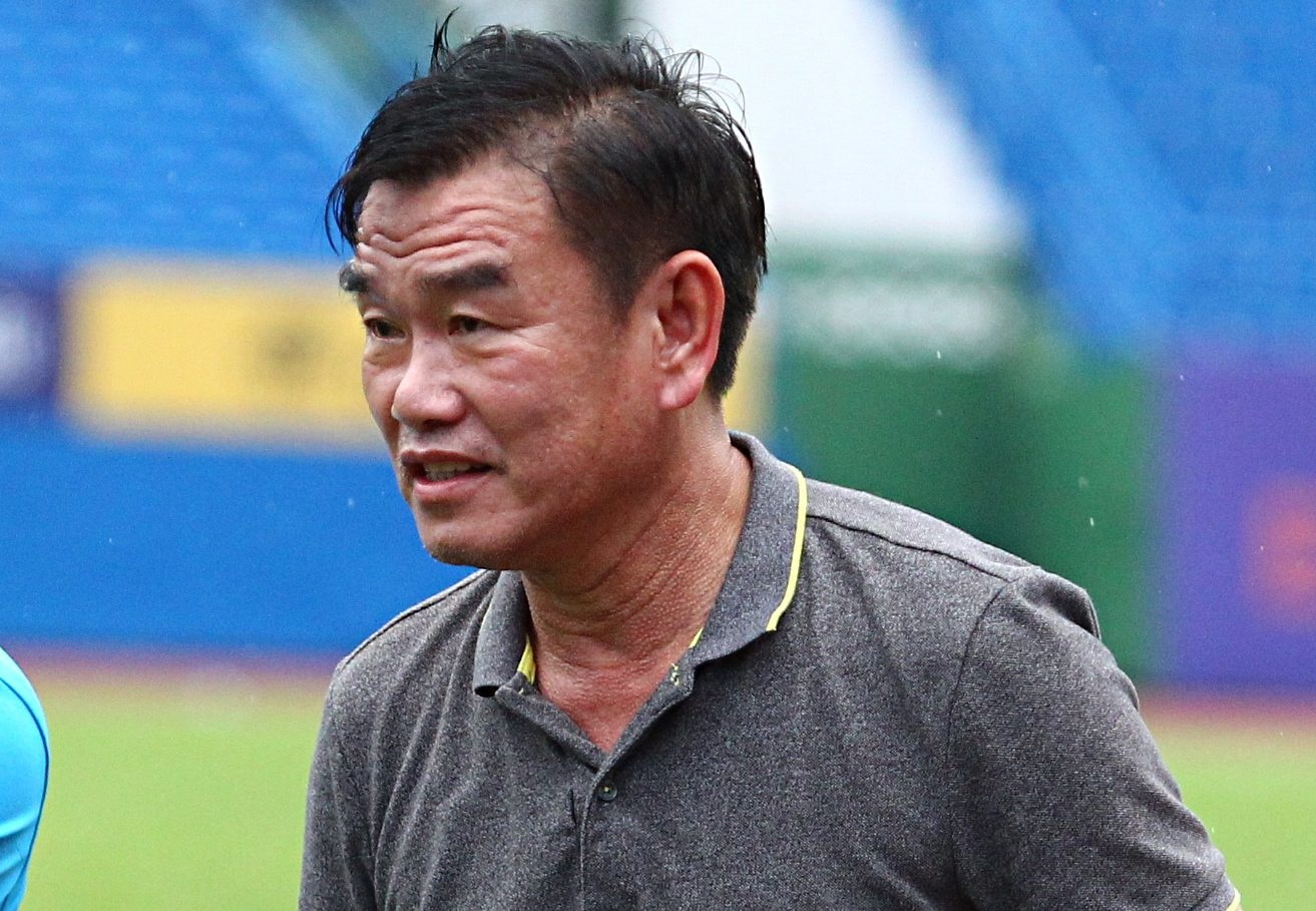 Thay tro HLV Phan Thanh Hung thang dam CLB HAGL hinh anh