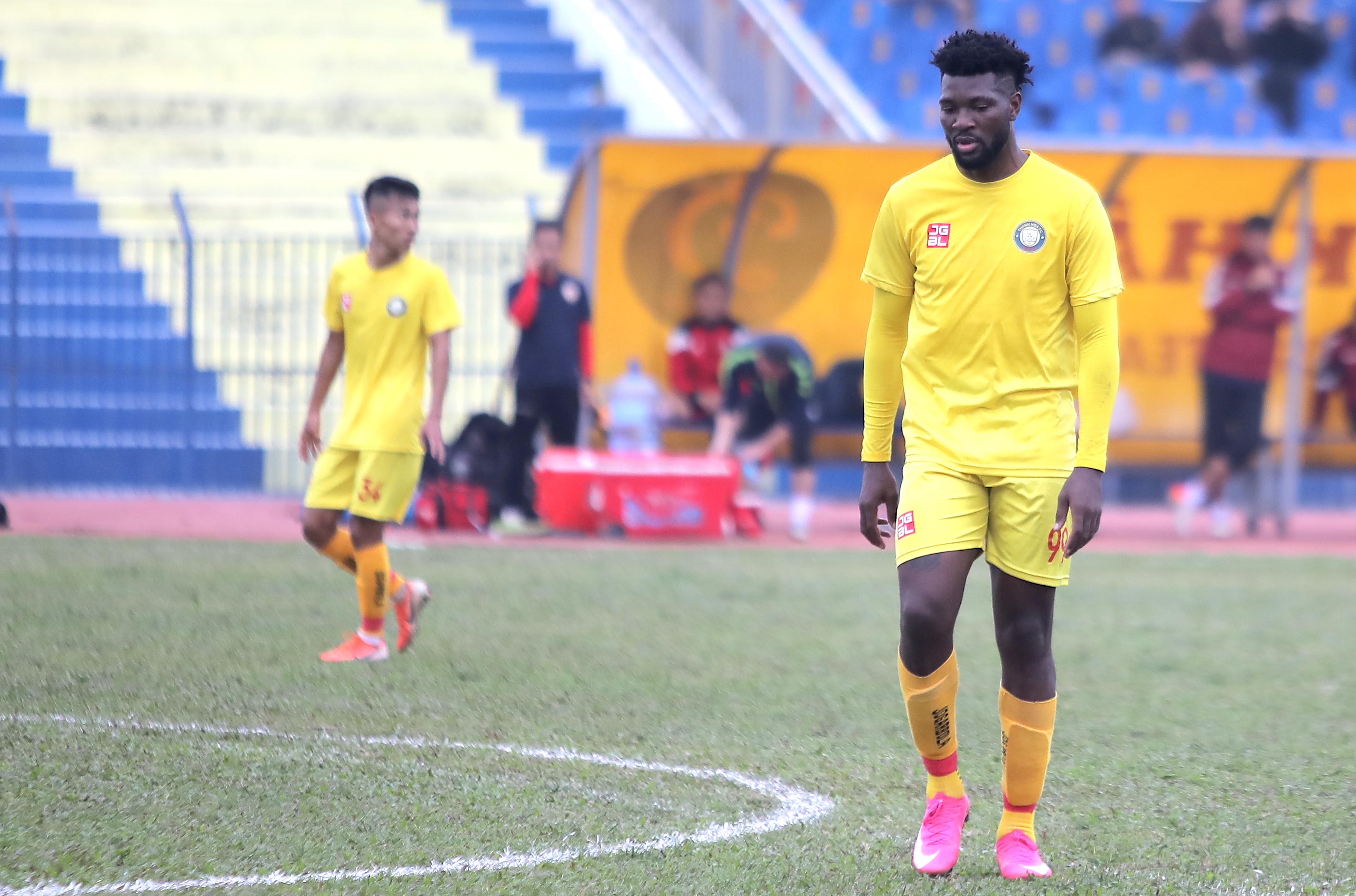 chuyen nhuong v.league anh 4