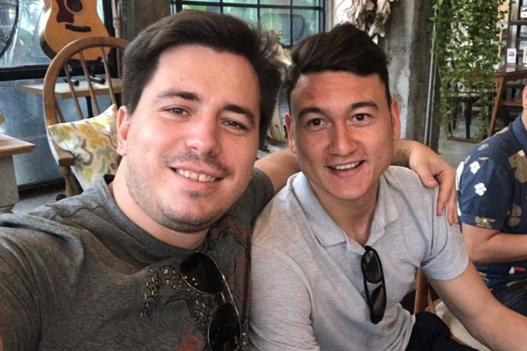 Nguoi dai dien cua Van Lam la ai? hinh anh