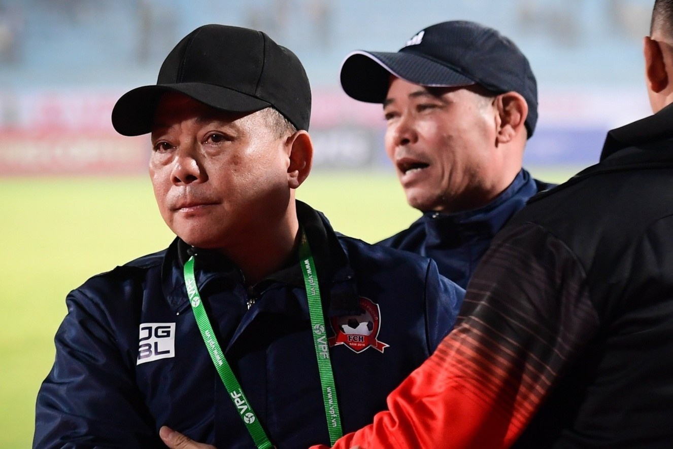 CLB Hai Phong dan dau bang xep hang V.League 2021 hinh anh