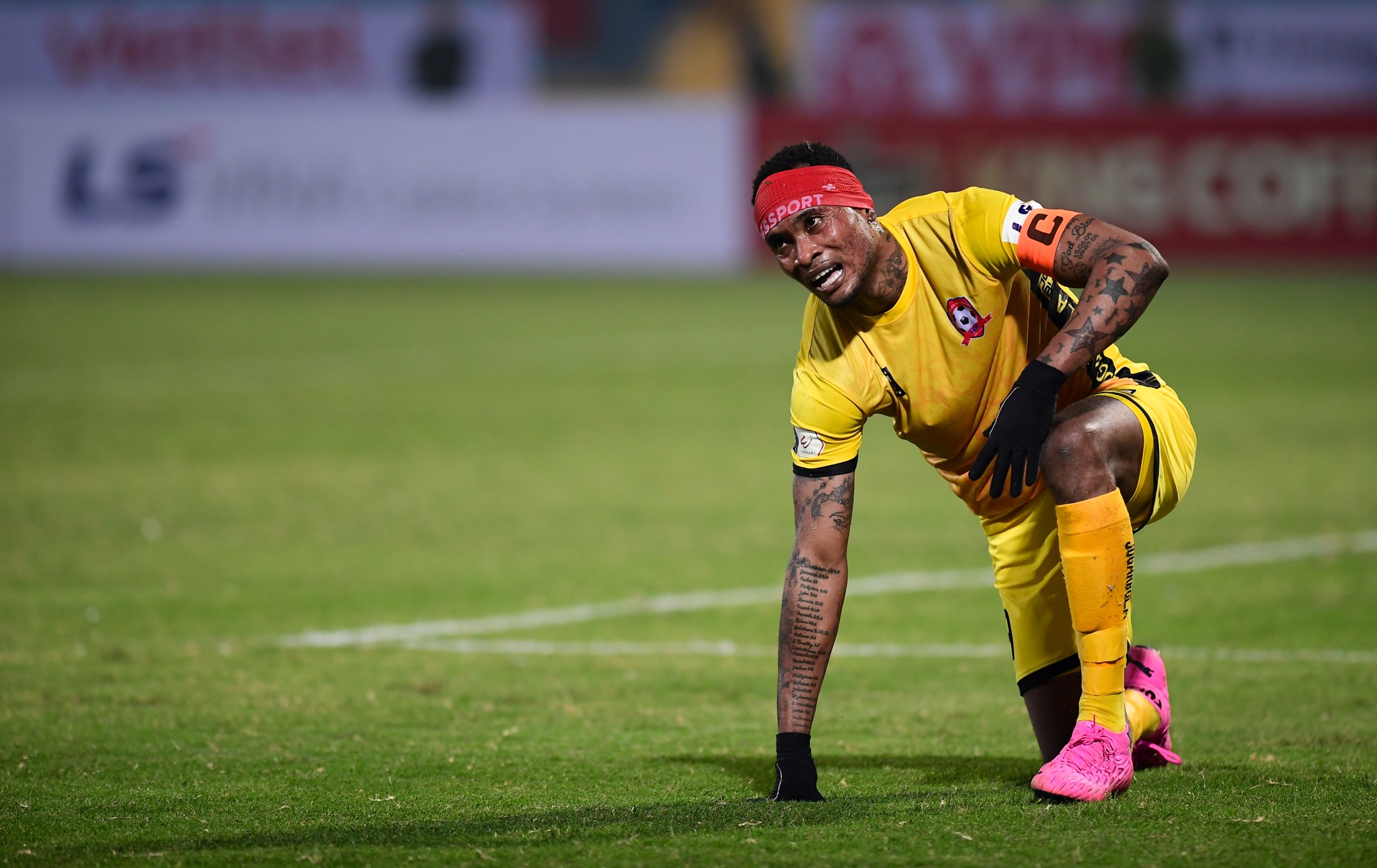 ngoai binh v.league 2021 anh 2