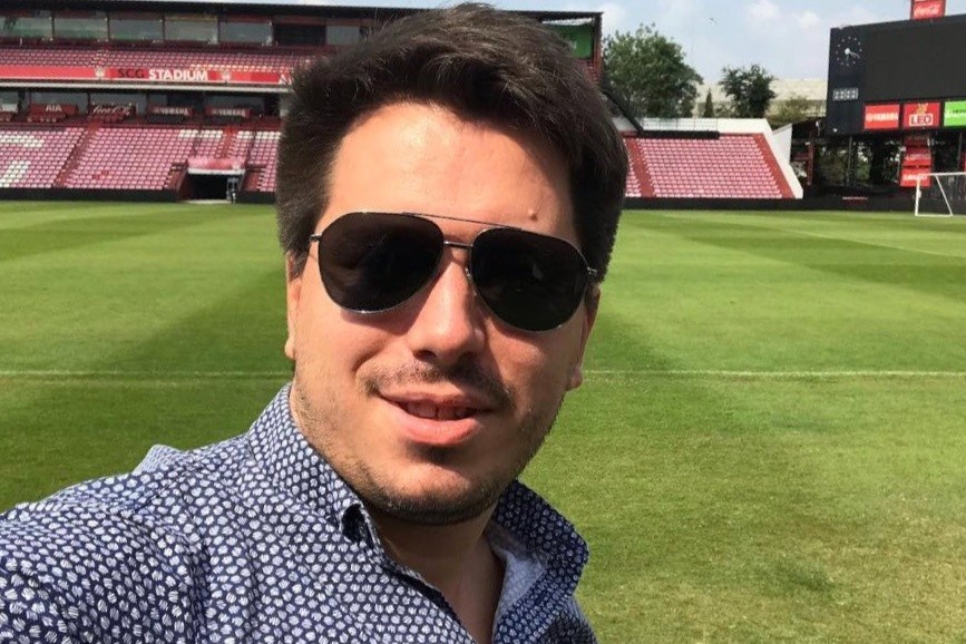 Nguoi dai dien Van Lam: 'Muangthong chi co 0,001% co hoi thang' hinh anh