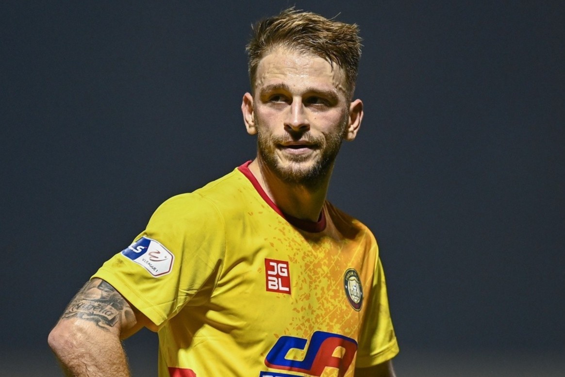 CLB Thanh Hoa se thanh ly 2 ngoai binh hinh anh