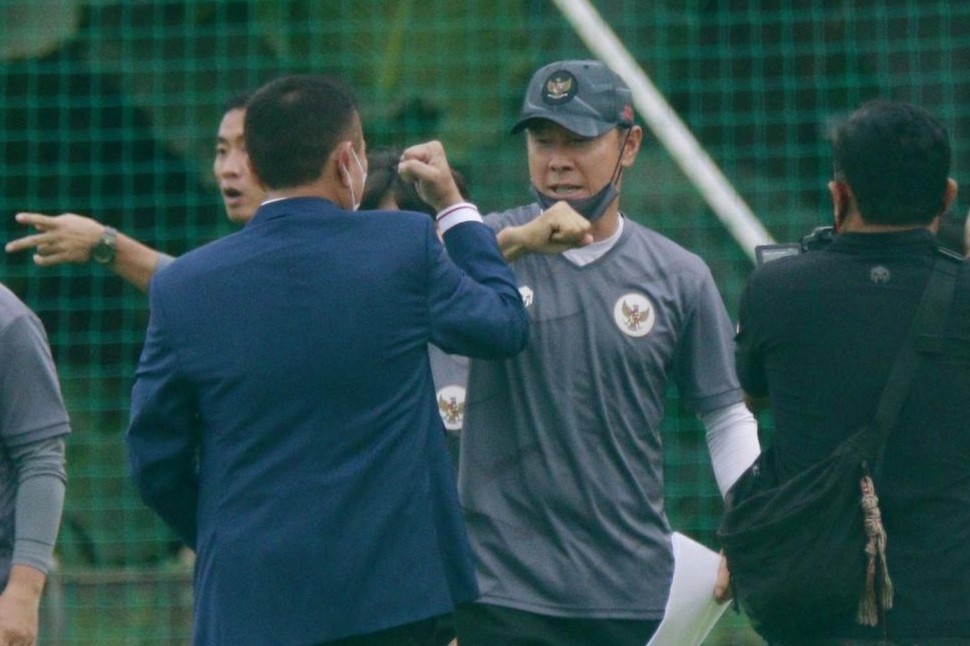 U22 Viet Nam duoc nhac den trong buoi tap dau nam cua Indonesia hinh anh