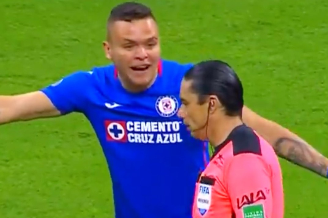 Trong tai khien doi bong mat ban thang o giai Mexico hinh anh