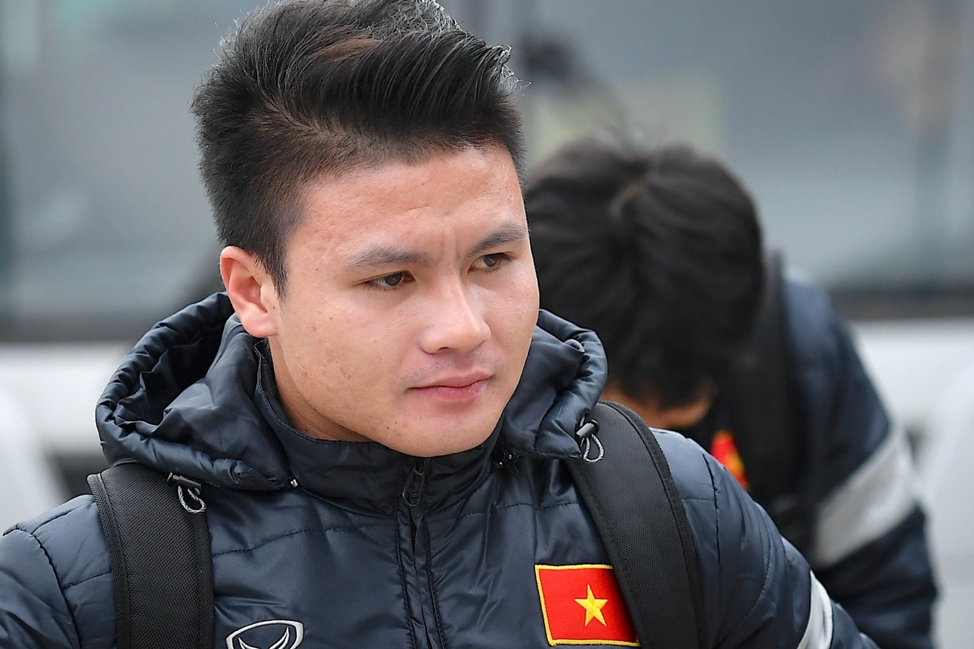 Bac si Choi quan tam chan thuong cua Quang Hai hinh anh