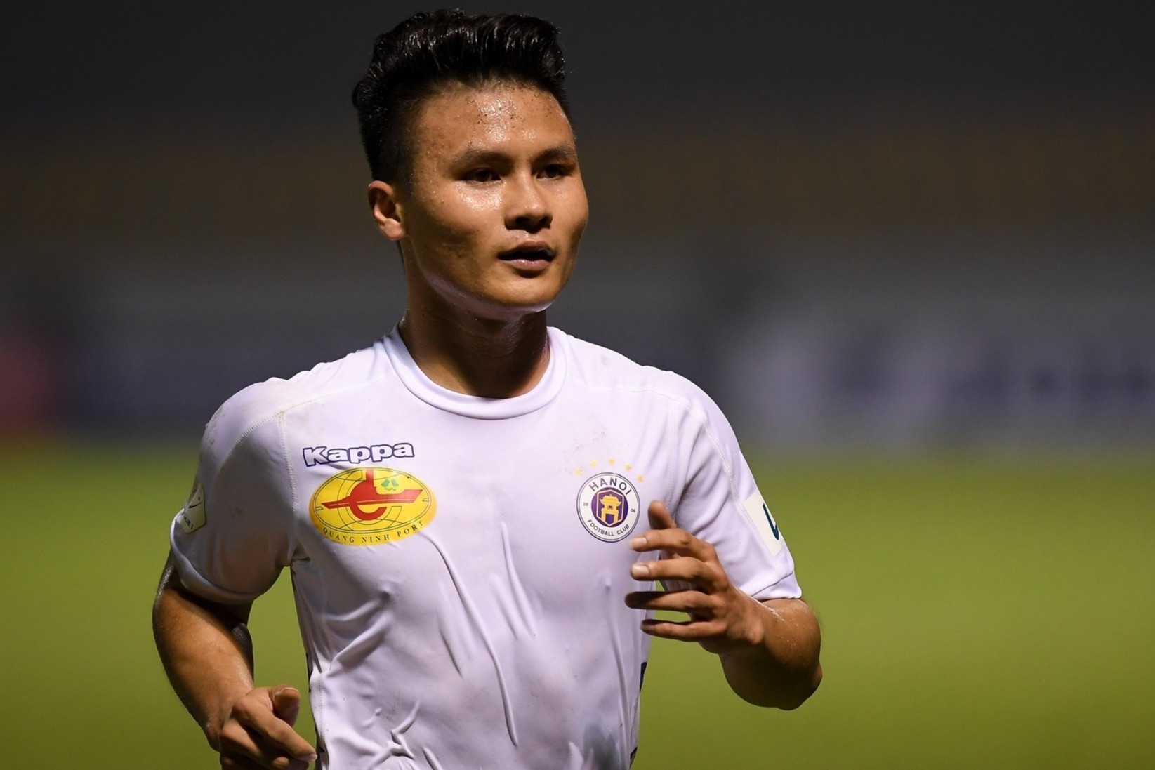 Quang Hai khong bi gach ten tran gap CLB Hai Phong hinh anh