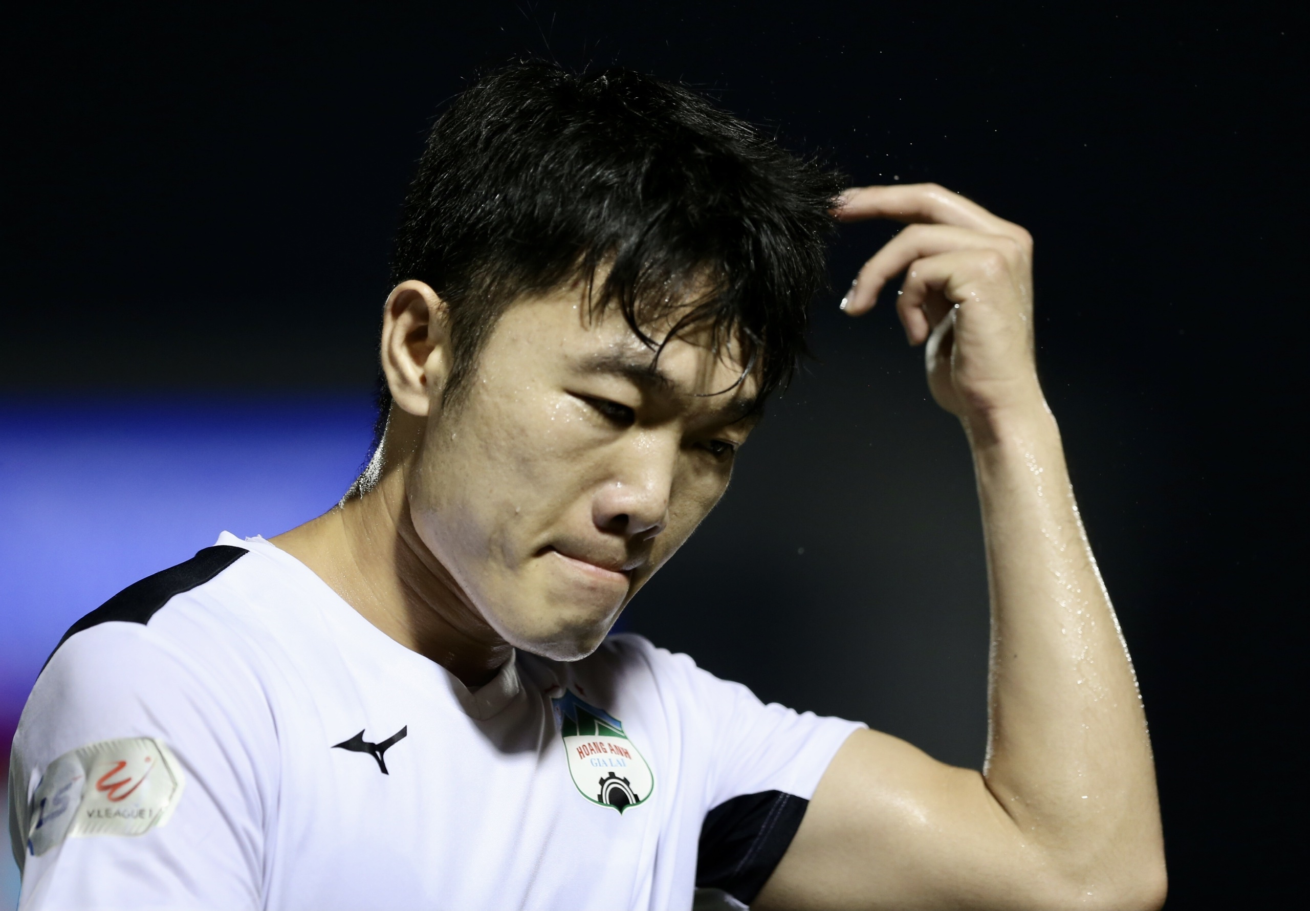 'Xuan Truong va Dong-su chi tranh luan binh thuong' hinh anh