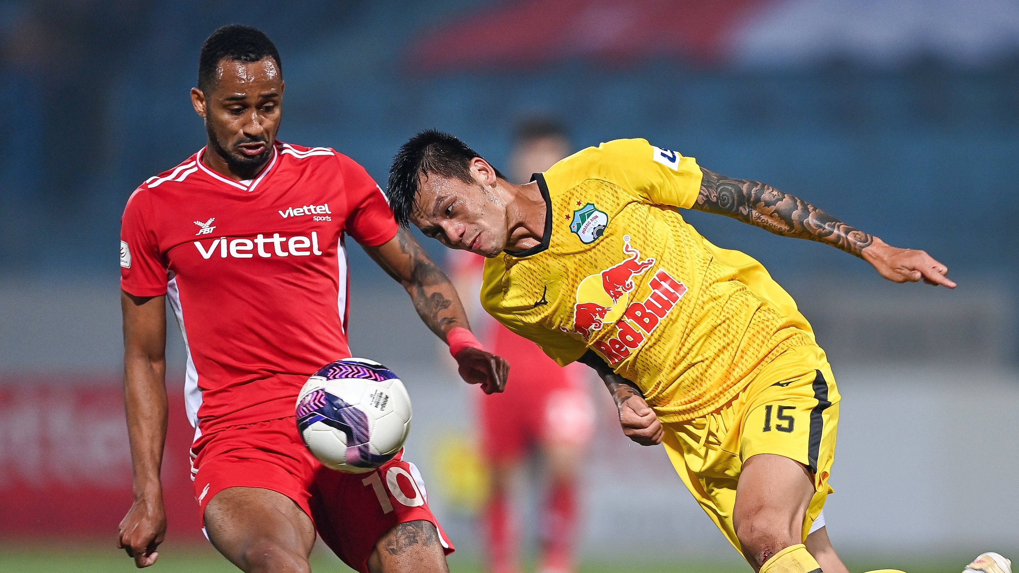 vo ngoai binh clb viettel anh 18