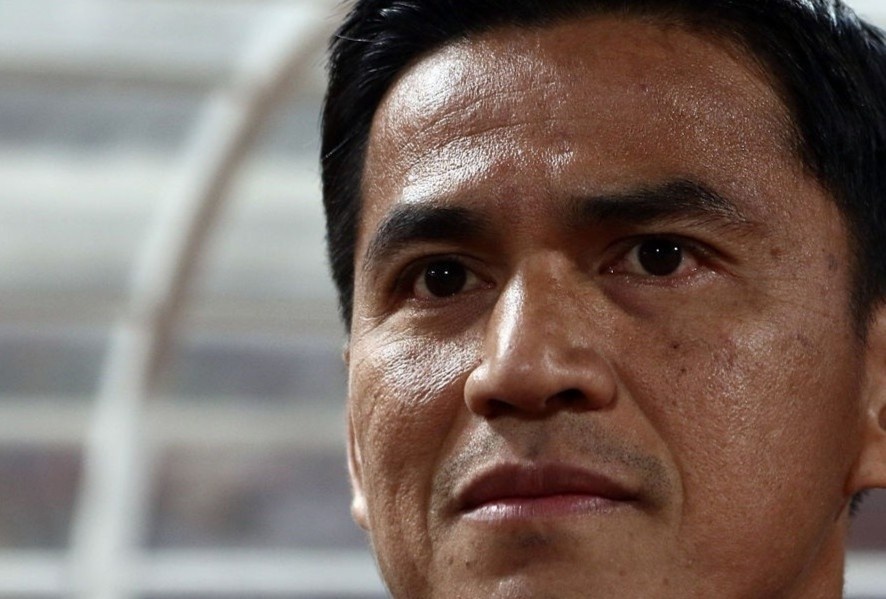 HLV Kiatisuk: 'Hen gap lai CLB Ha Noi o Pleiku' hinh anh