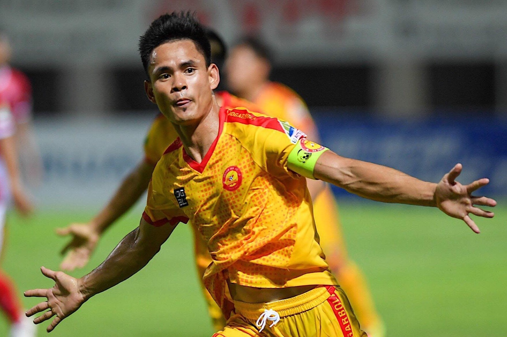 Doi dau tien vao ban ket Cup Quoc gia 2022 hinh anh