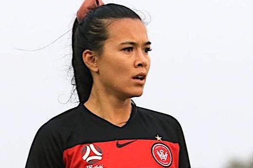 Nu cau thu Viet kieu duoc goi len tuyen Australia hinh anh