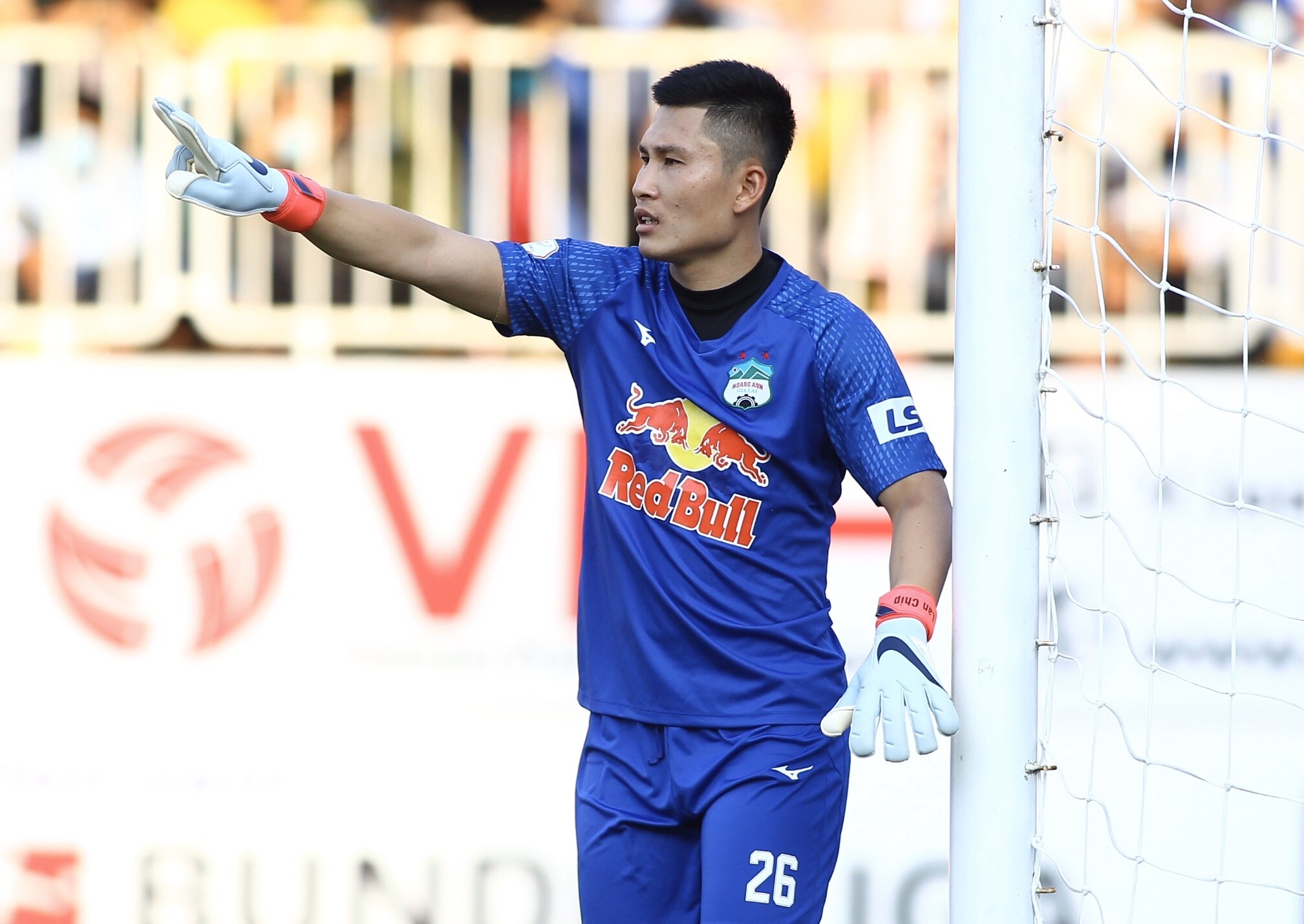 huynh tuan linh anh 2