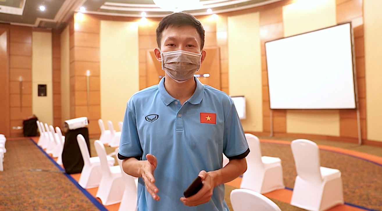 Tuyen Viet Nam o khach san voi khong gian tach biet hinh anh