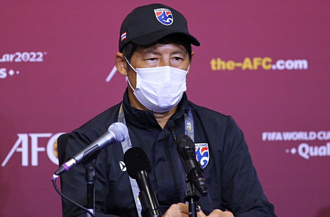 HLV Nishino khong trach nhung cau thu tu choi tuyen Thai hinh anh