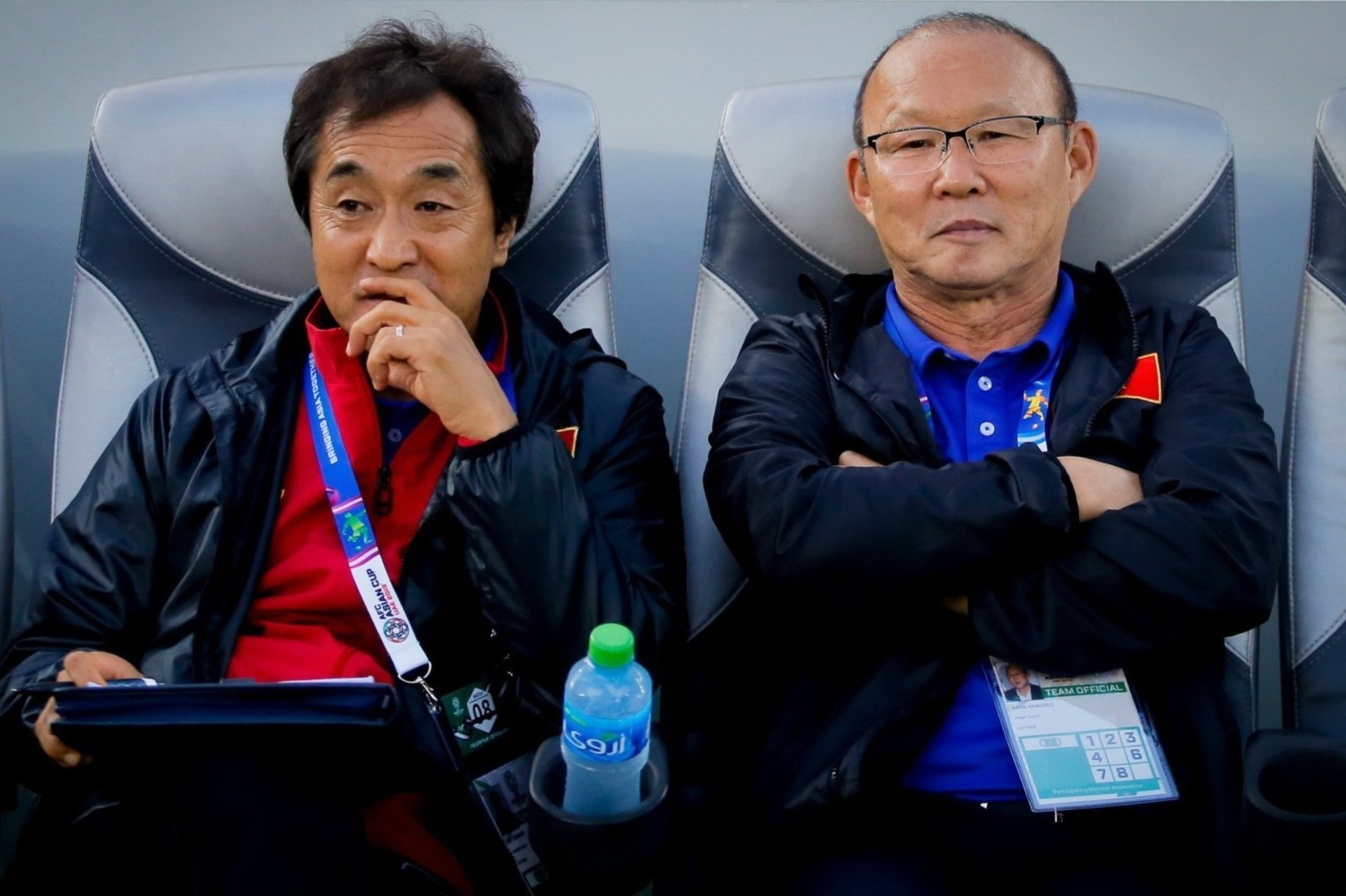 Ai thay HLV Park chi dao tuyen Viet Nam dau UAE? hinh anh