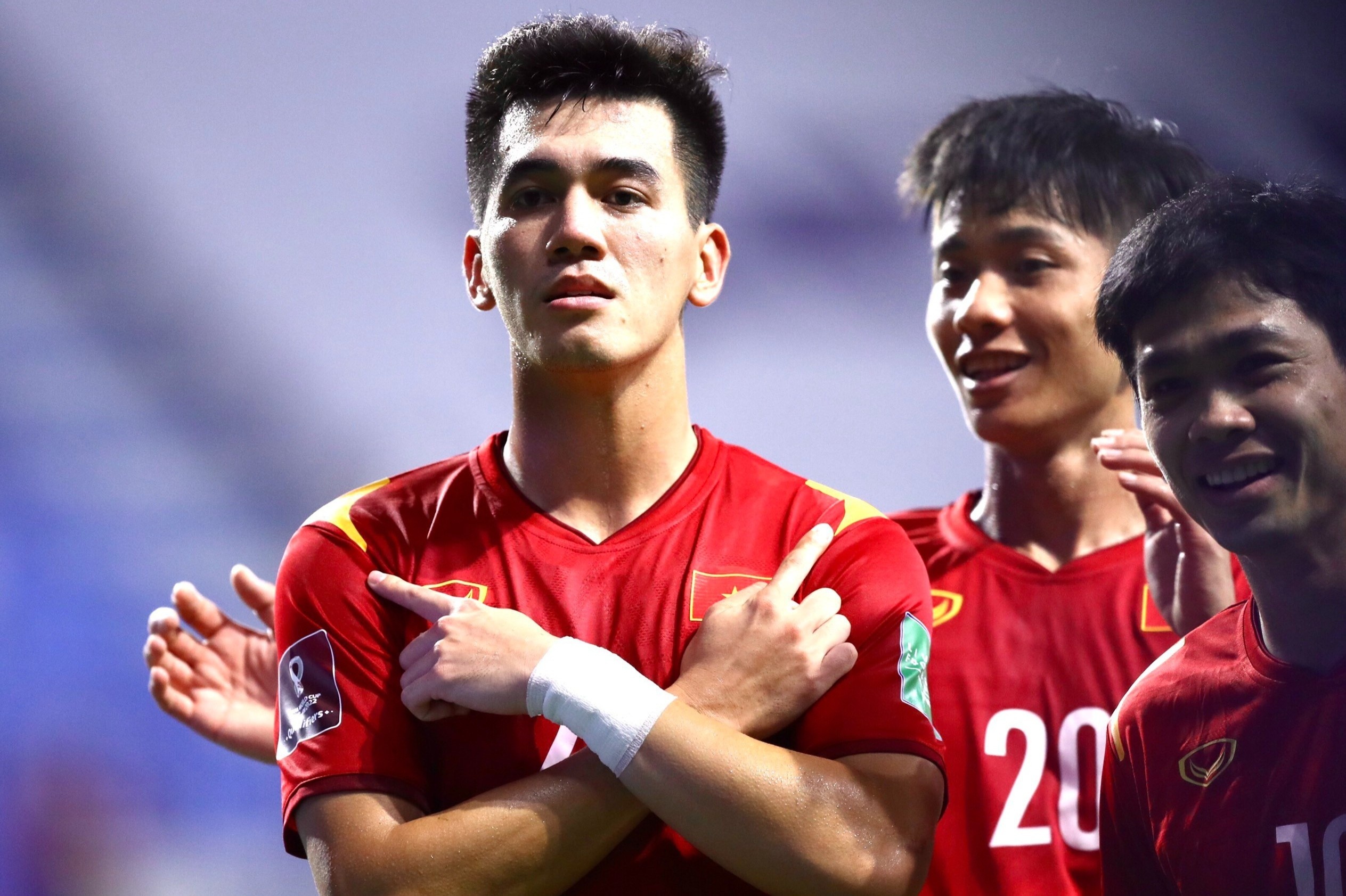 Tuyen Viet Nam la doi Dong Nam A duy nhat thang o loat tran dem qua hinh anh