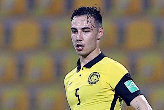 Doi hinh cau thu cao nhat tuyen Malaysia theo tung vi tri hinh anh