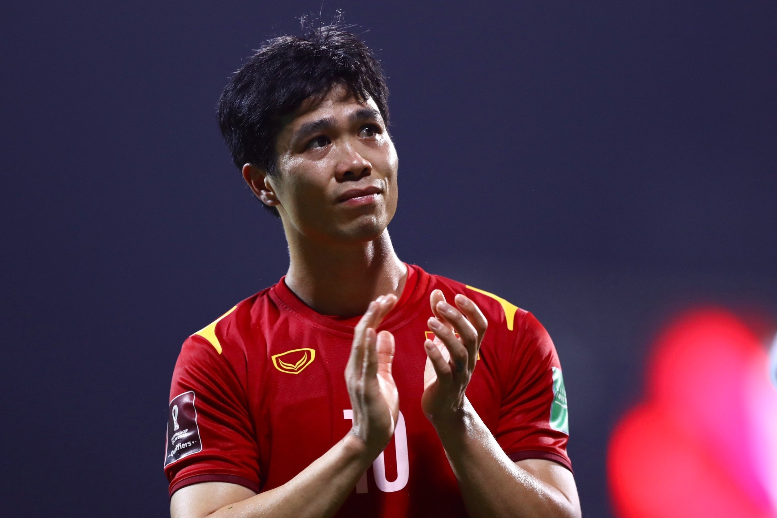 Den luc HLV Park thay doi tuyen Viet Nam hinh anh