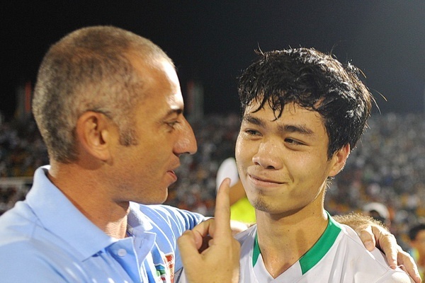 Gia tai cua HLV Graechen hinh anh