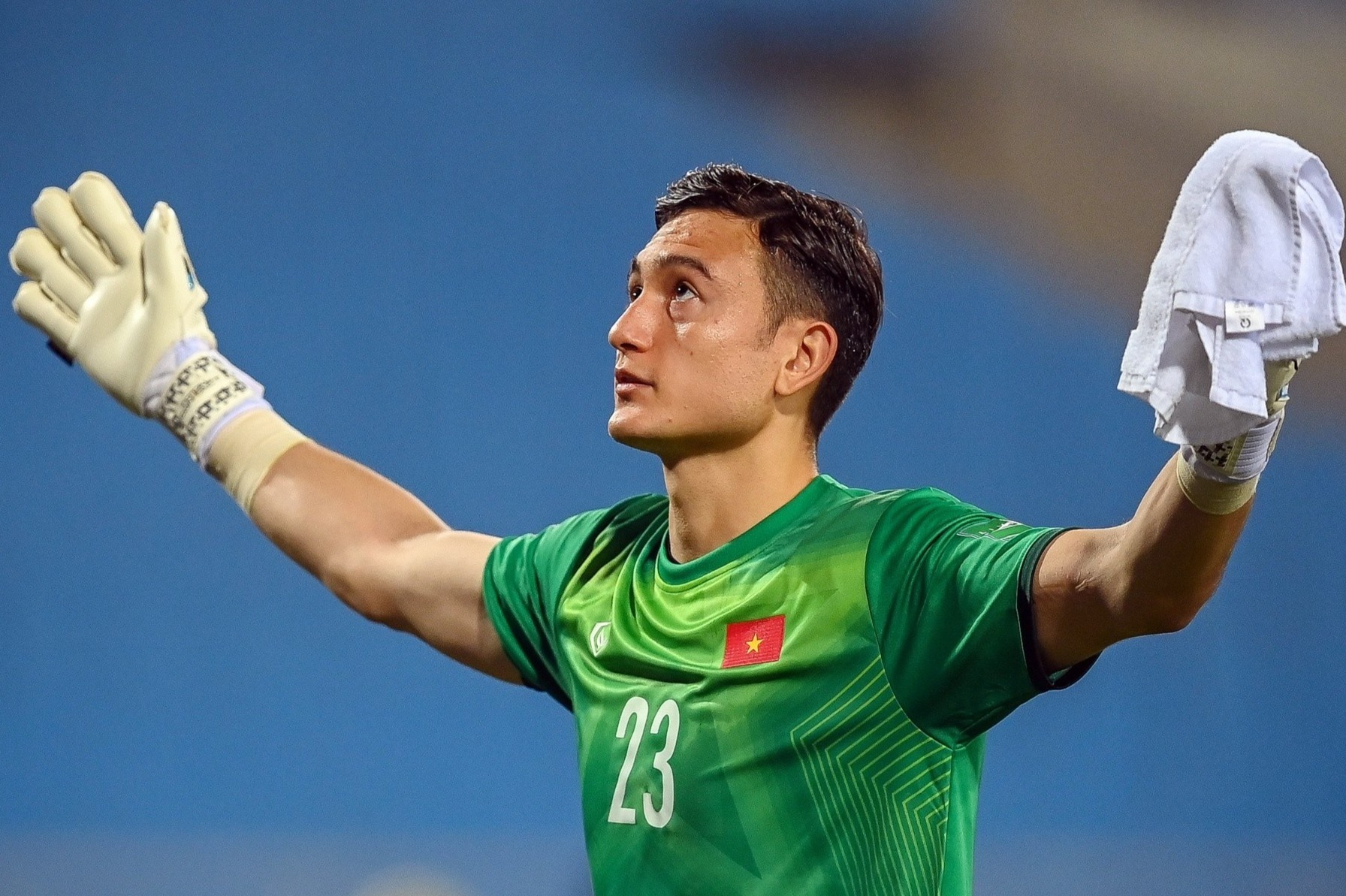 Dan anh chi ra thiet thoi cua Dang Van Lam truoc Australia hinh anh