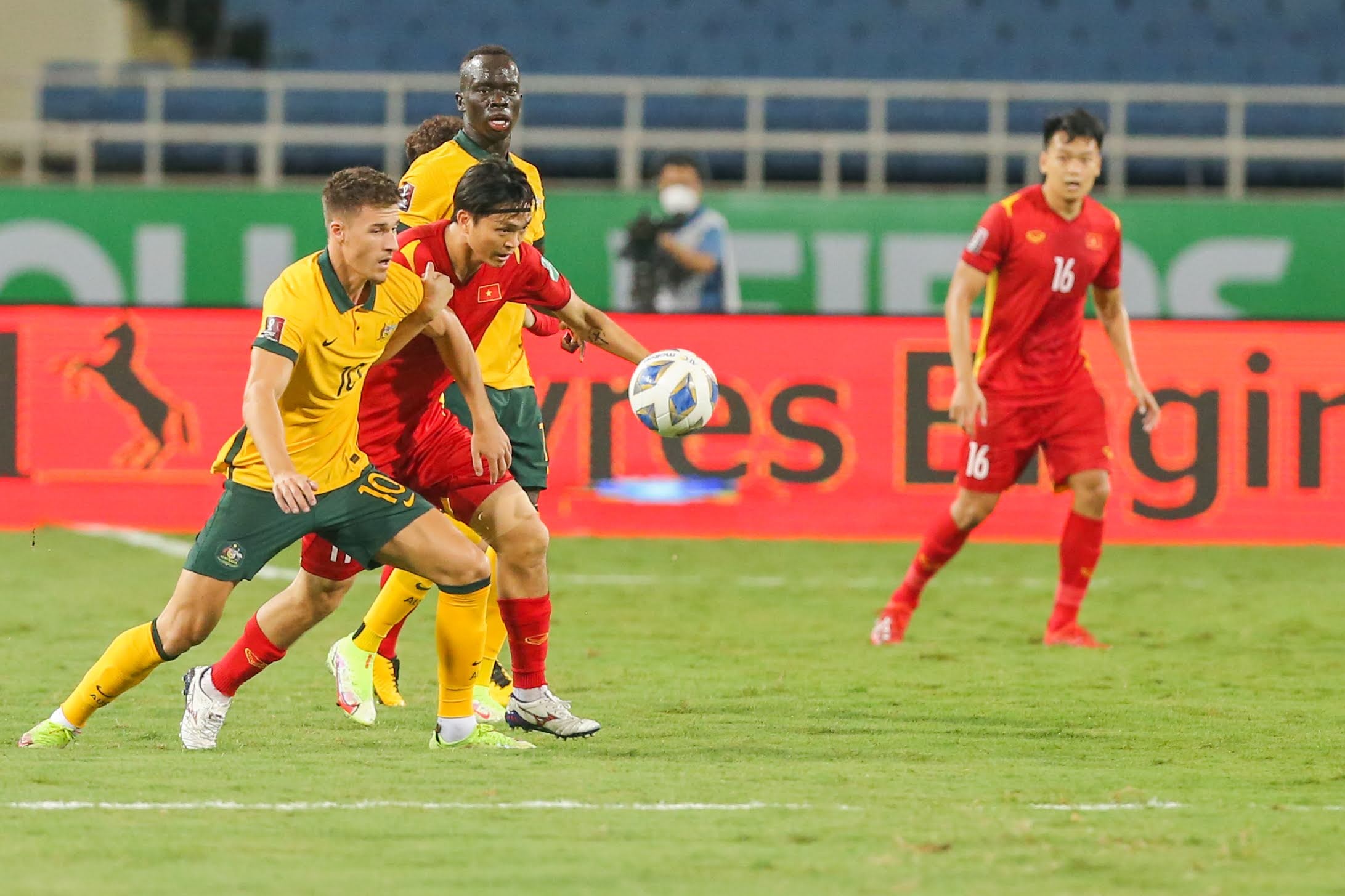 thu linh tuyen viet nam anh 2