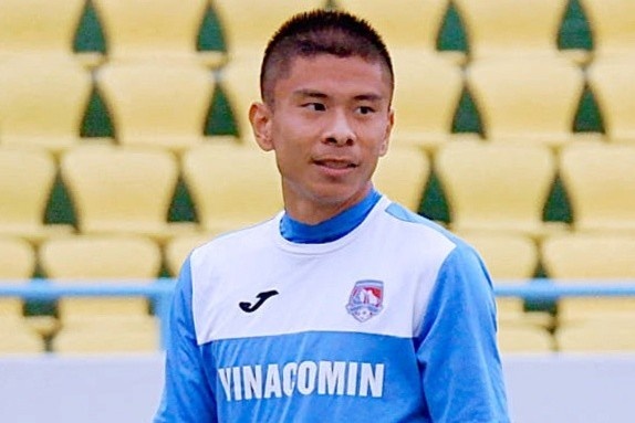 CLB Binh Dinh chieu mo cuu tuyen thu Viet Nam hinh anh