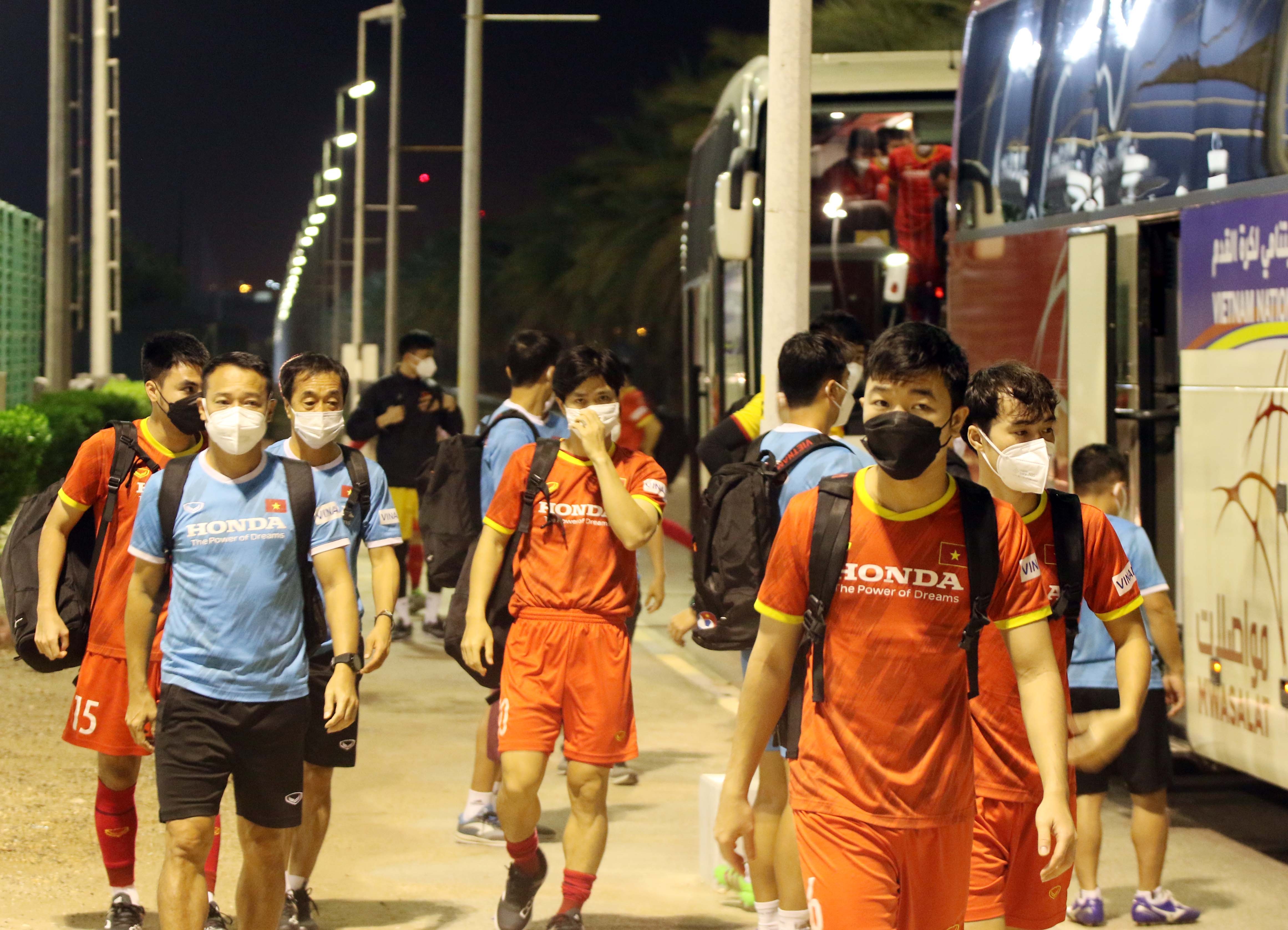 que ngoc hai chan thuong anh 1