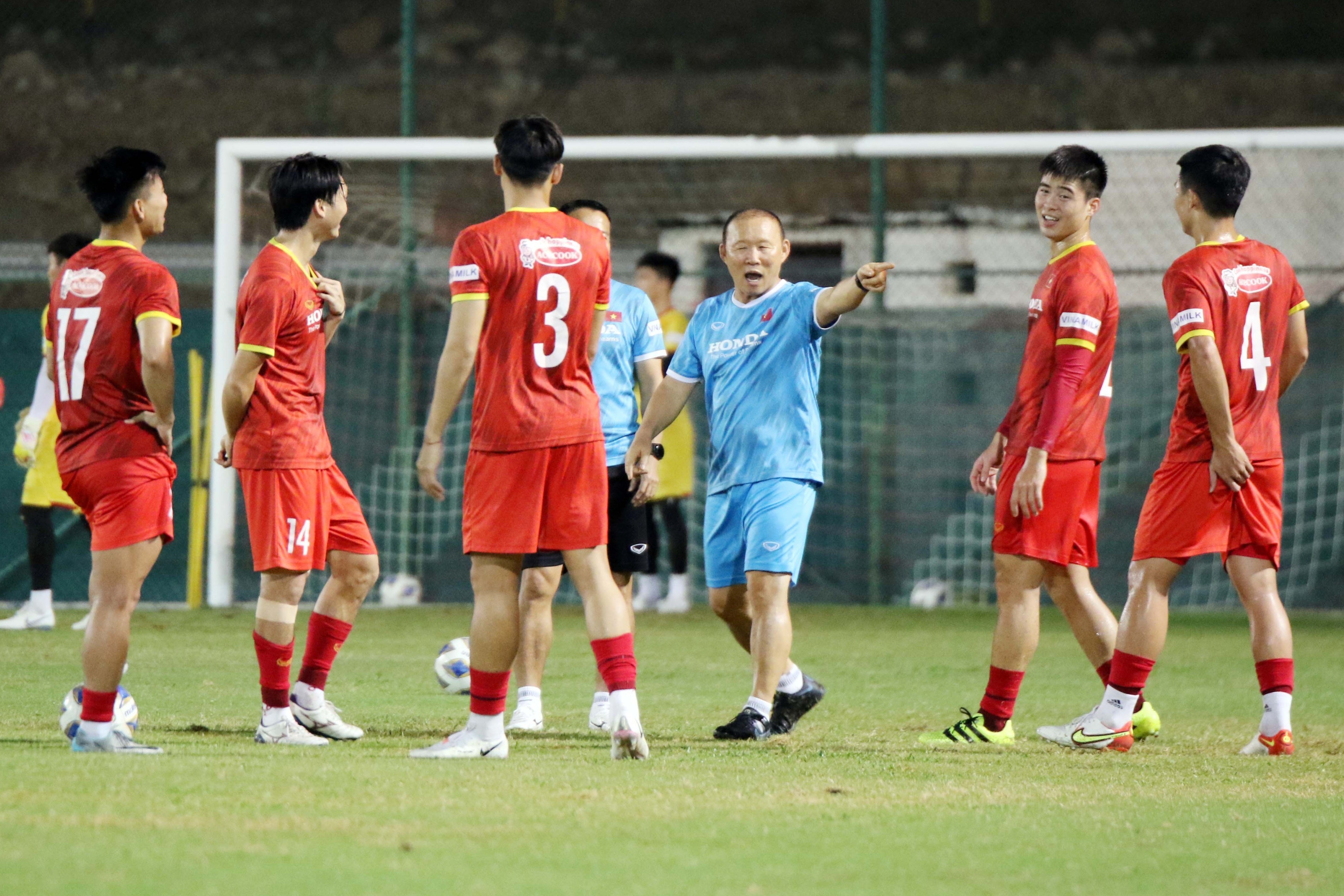 que ngoc hai chan thuong anh 3