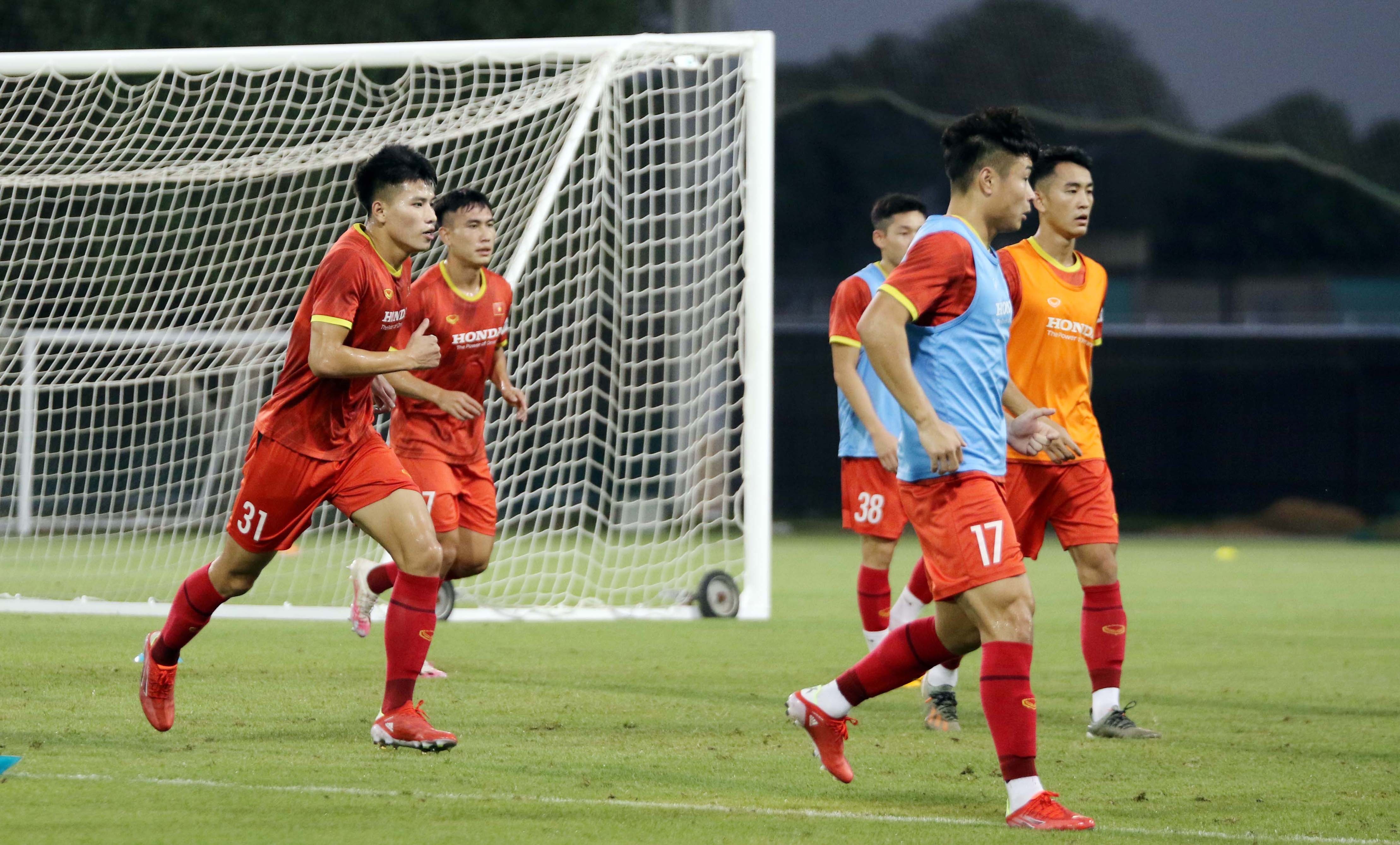 hlv park hoi quan voi u22 viet nam anh 2