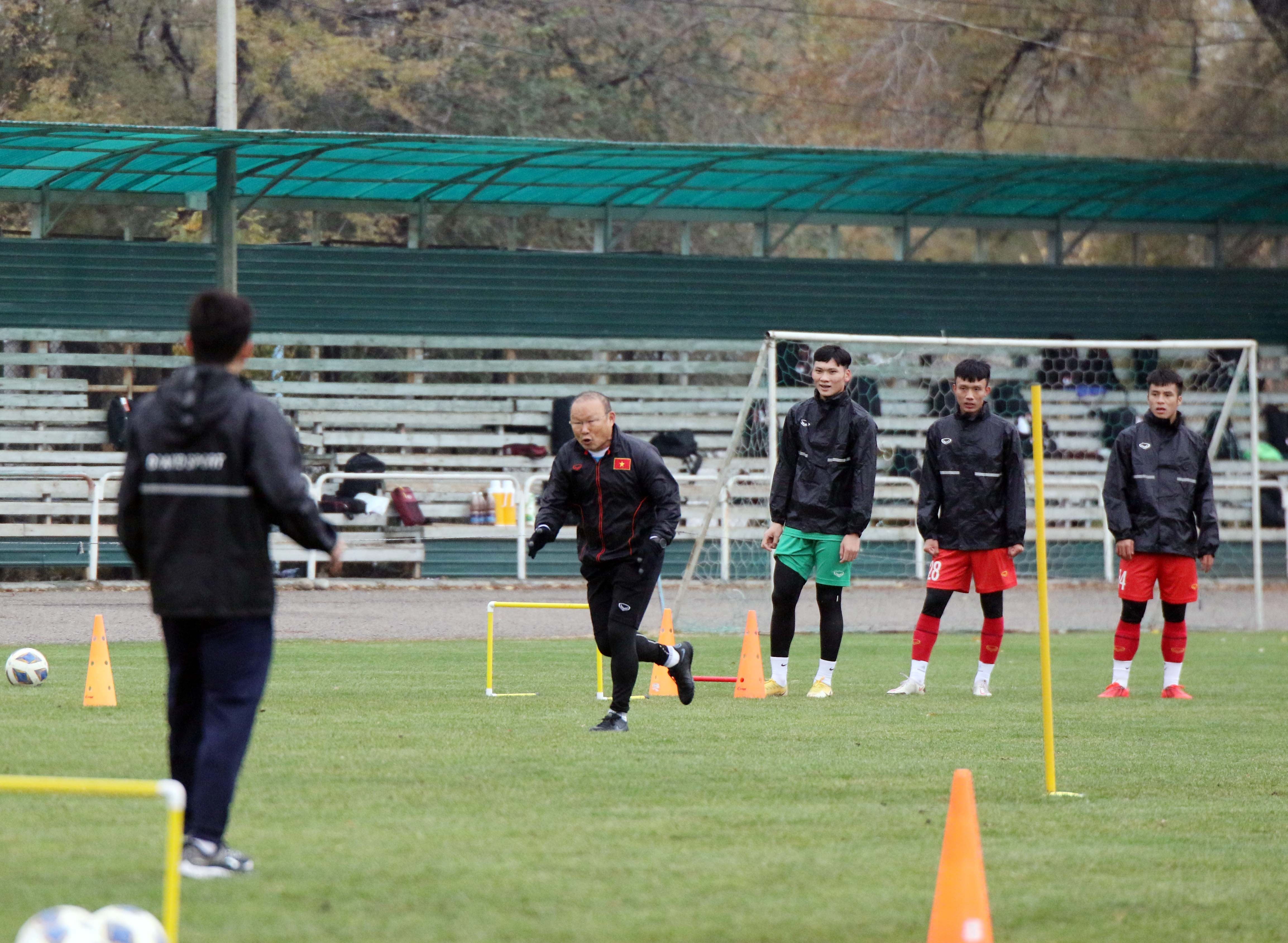 u23 viet nam tap luyen anh 2